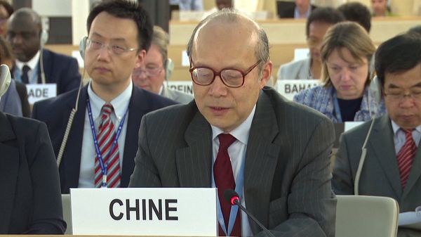 中国代表在人权理事会阐述中国在国际团结问题上立场