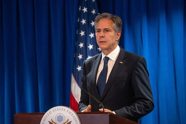 美学者建议设“美中秘书处”