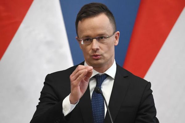 他直言：对华“脱钩”将是“残酷自杀”