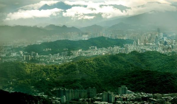 立陶宛“狮子大开口”，台当局从了