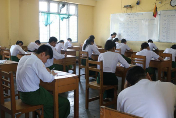 缅甸教育部允许十年级高考留级生直接参加来年12年级高考考试