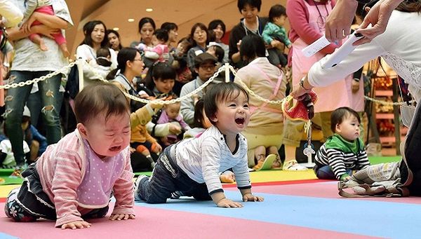 日本国家婴孩出生率持续降低