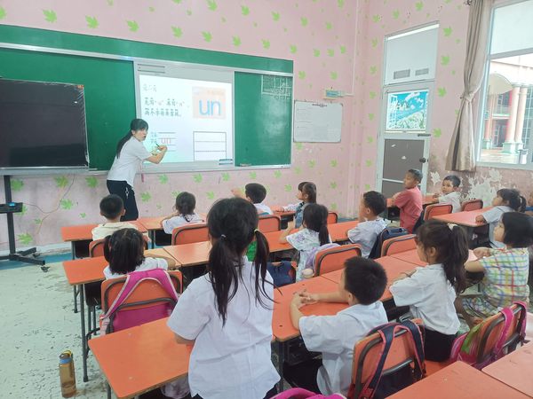 腊戌新世纪中文学校幼稚园公开课展示教学风采