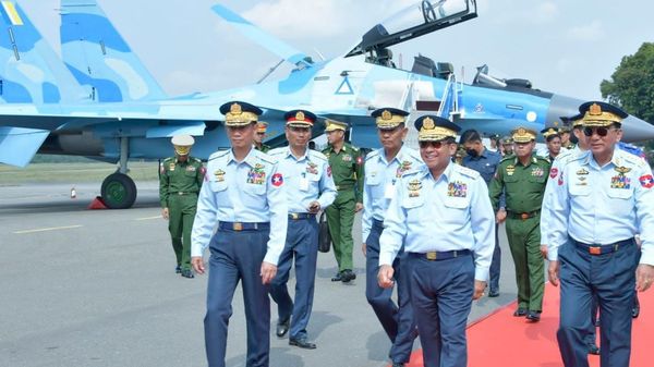 安理会决定不向缅甸军方出口和销售飞机燃油