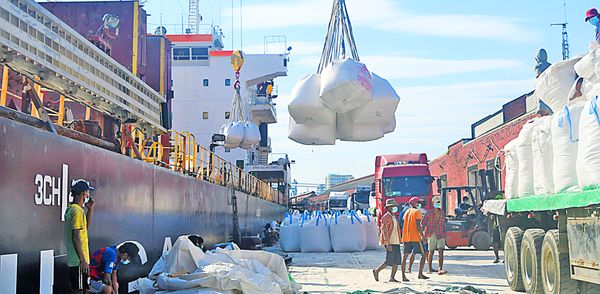 2023—24财政年度缅甸向国外出口大米碎米168万吨