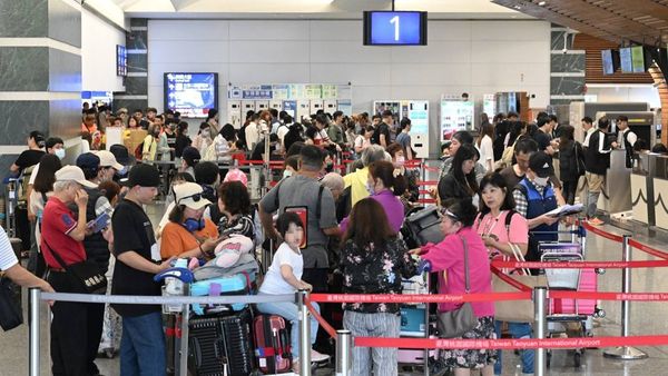 泰国将允许来自93个国家和地区的游客免签证入境60天