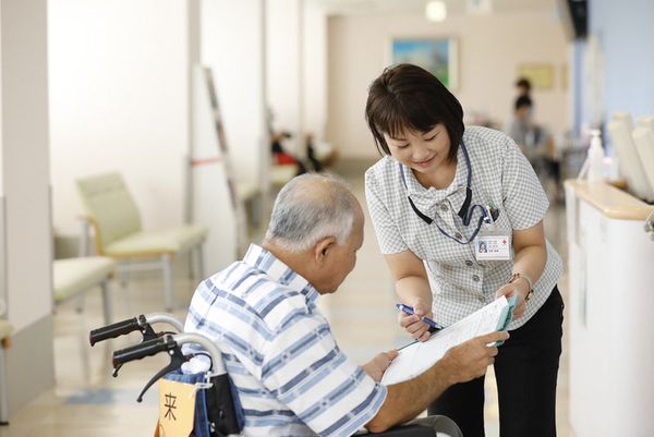 申请日本“照顾老年人”的留学奖学金