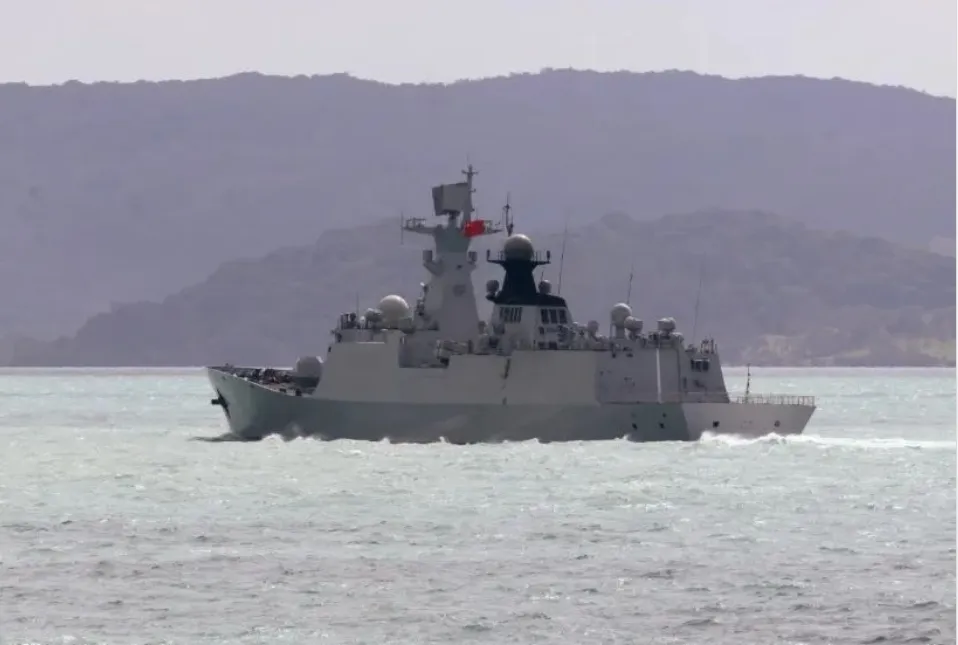 中国军舰塔斯曼海再度实弹演习，第一岛链形同虚设，美国默不作声