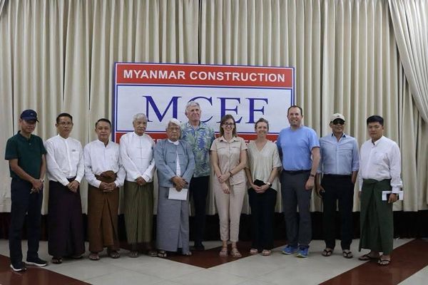 地震灾区实地考察与重建培训课程筹备工作会议