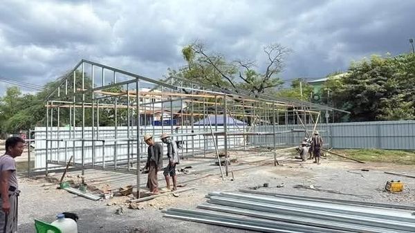 缅甸穆斯林援助组织为地震灾民筹建临时营地