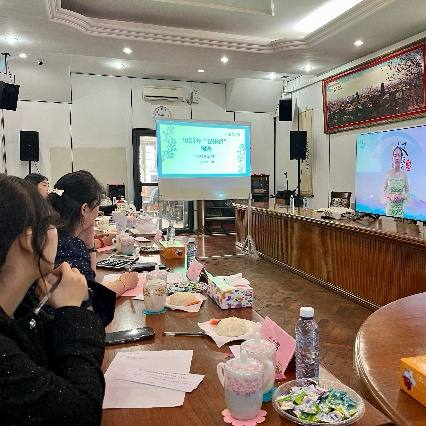 追梦中文  走向世界