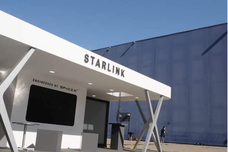 电诈帮凶？装“星链”减关税？SpaceX陷质疑