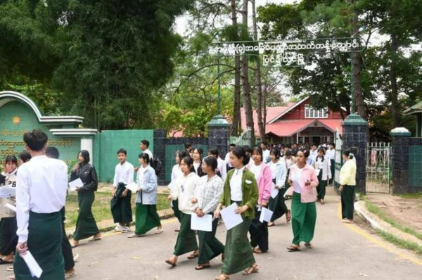 2025年度缅甸大学入学考试补考人数达到6万多人