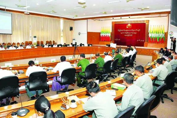 缅甸将在全国范围内使用电子投票机进行大选投票