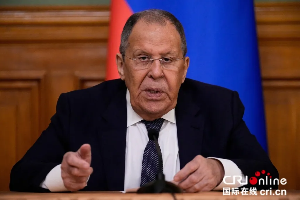 俄乌美三方就俄乌元首会谈继续角力 俄外长发声：谈可以 但有前提