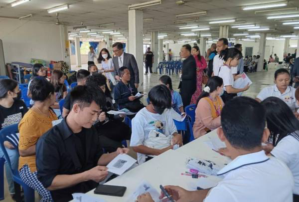 缅甸劳工部：在泰缅甸劳工申请CI卡费用仅为2670泰铢