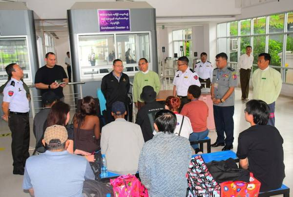 缅甸再次移交10名非法入境外国人