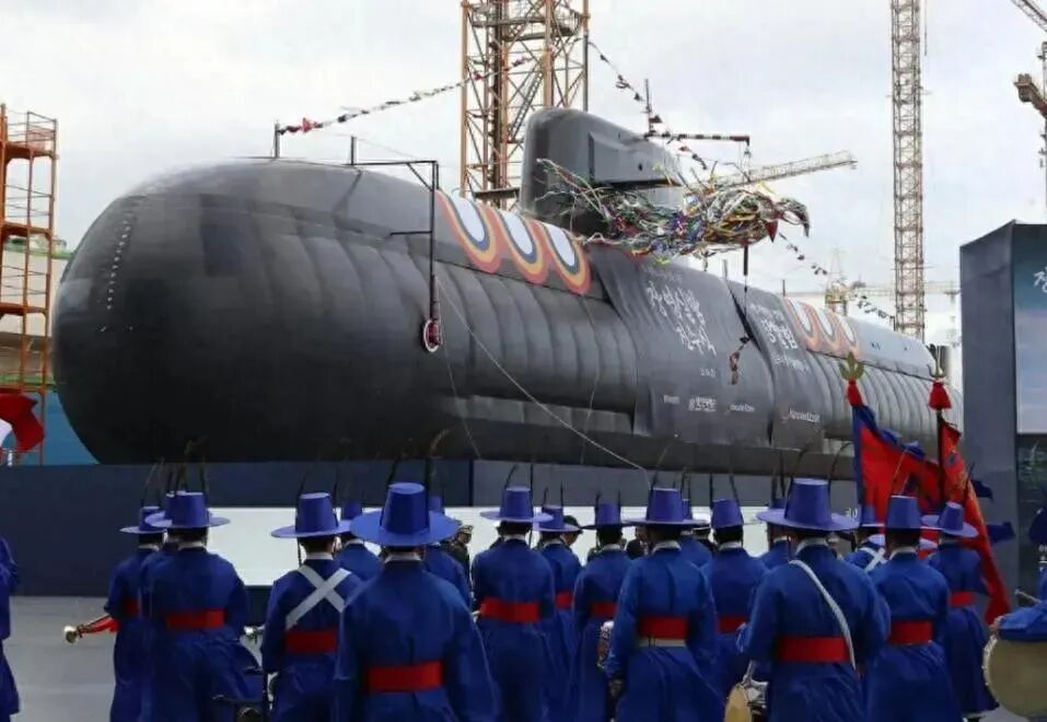 被美国坑惨后，韩国人开始反美，核潜艇没得到还惹了一身腥