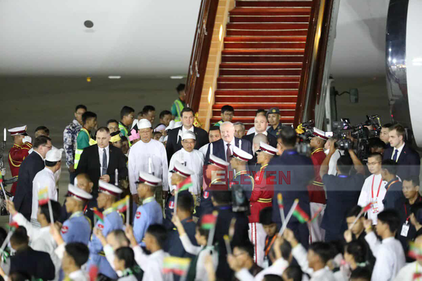 白俄罗斯总统对缅甸进行正式友好访问