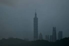 “英美等技术顾问都不敢坐台自制潜艇出海”