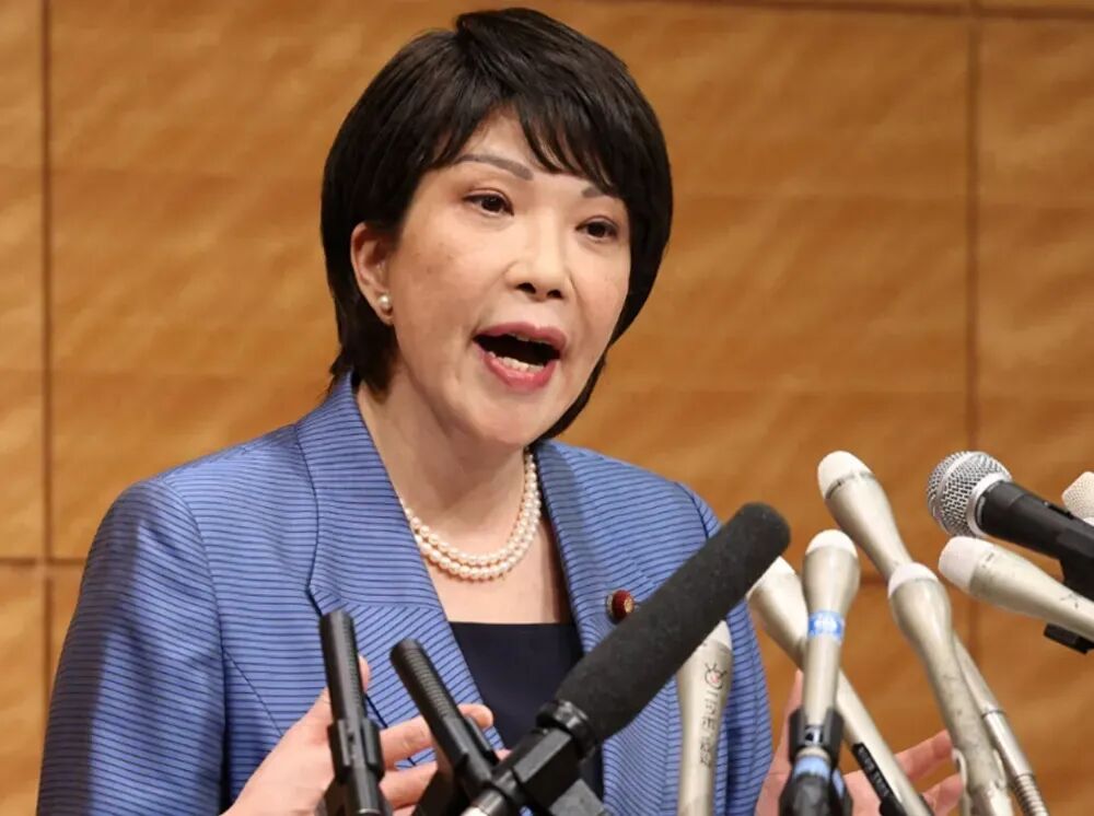 中国公开收拾日本，西方国家都没敢吭声，美国警告高市别招惹中国