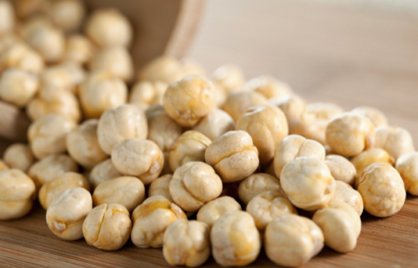 实皆省实皆县区现财年冬季种植的鹰嘴豆作物已达到近2.7万英亩