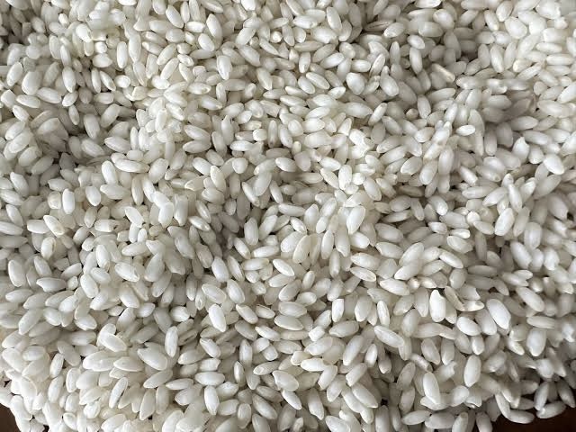 伊洛瓦底省央冬县区向仰光市输送出了大量的“飞虎”品种大米