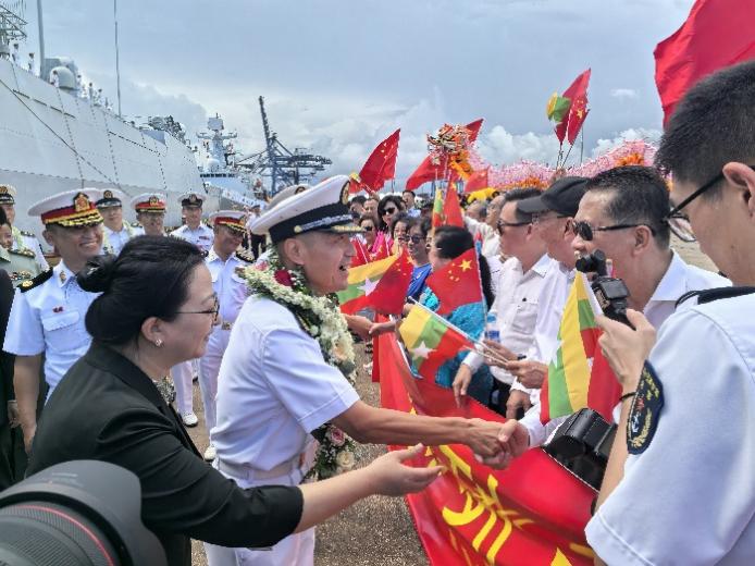 中国海军第48批护航编队圆满完成访缅行程