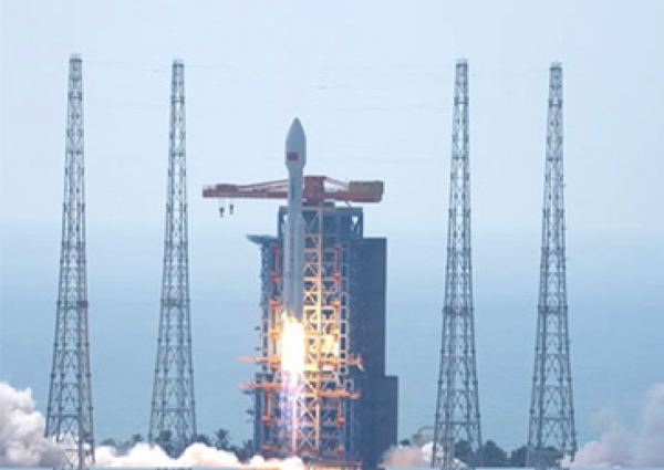 中国于10月25日成功地将一组互联网卫星发射上天
